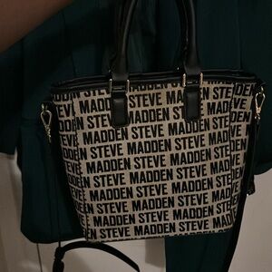 Steve Madden side bag